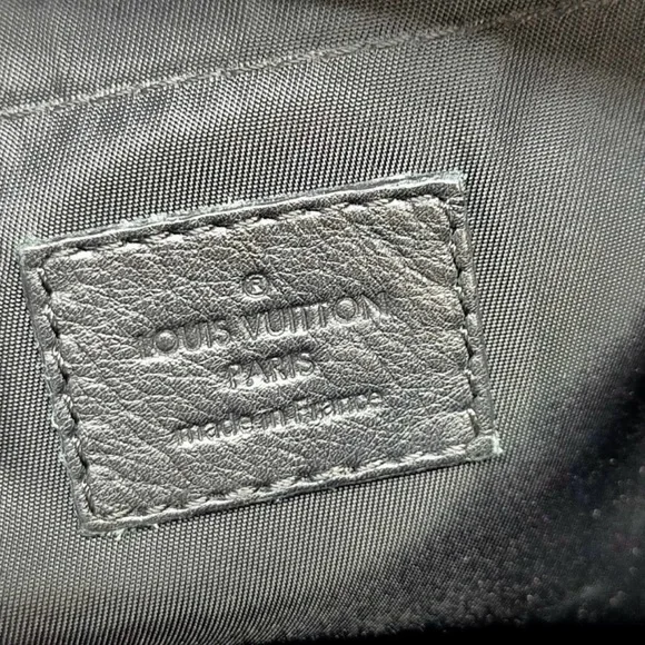 Louis Vuitton RETAIL $1,850 Brown Tan Monogram Backpack-Include the LV Box-dusty - Picture 13 of 15